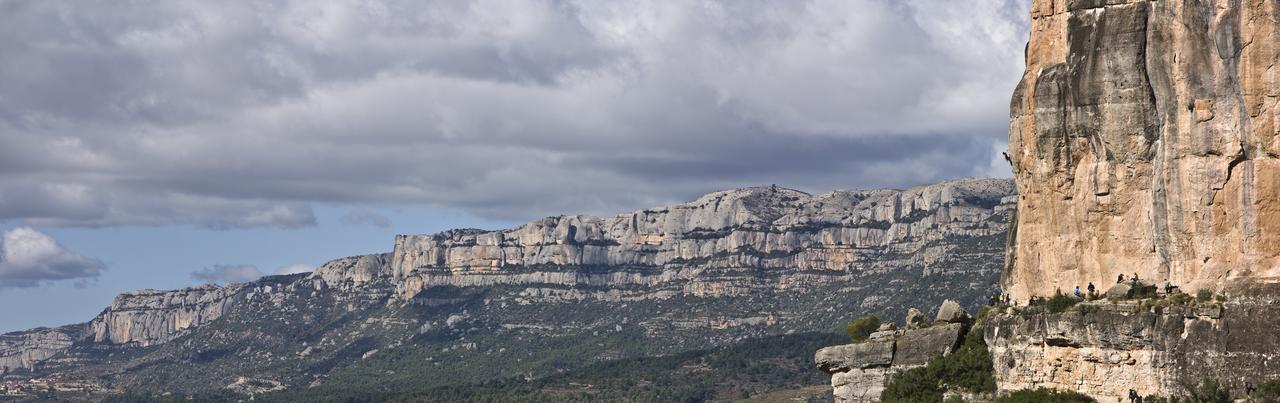 Maison d'hôtes Masia El Riscle - Moli Del Pont à Cornudella de Montsant Extérieur photo